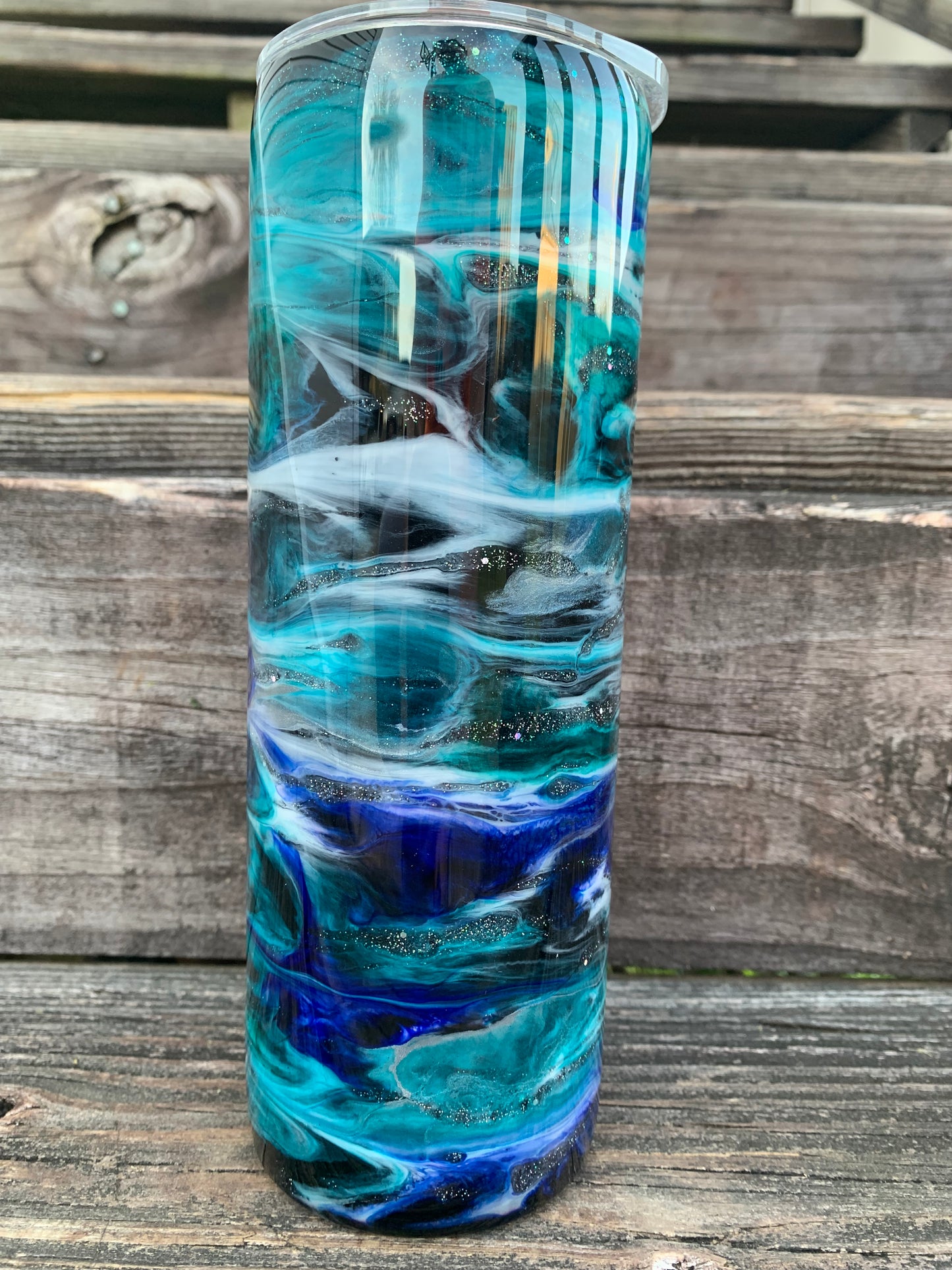 Alcohol Swirl Tumbler with glitter swirls - Gorgeous Blues 20 oz