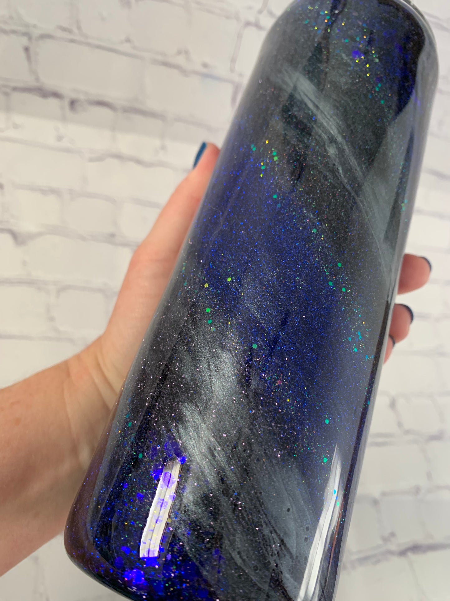 Dark Glitter Swirl Tumbler 20 oz